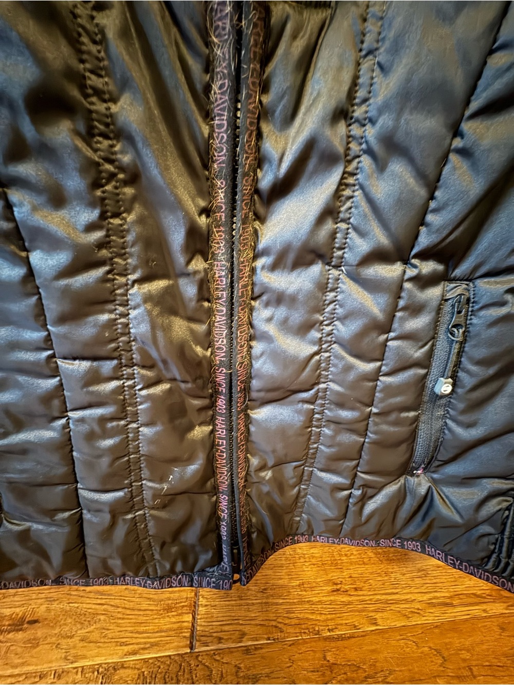 Harley Davidson Ladies Quilted Vest black/pink Size Medium - Picture 4 of 7